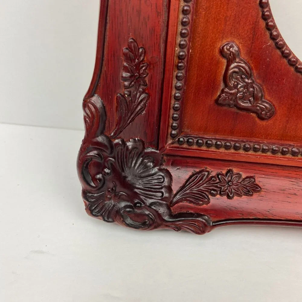NWOT Wooden Frame Vintage 10